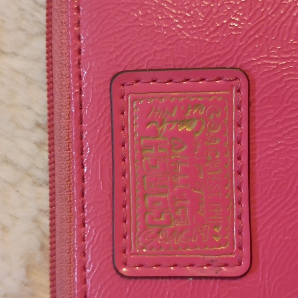 Coach Poppy Compact Wallet - Picture 2 of 10
